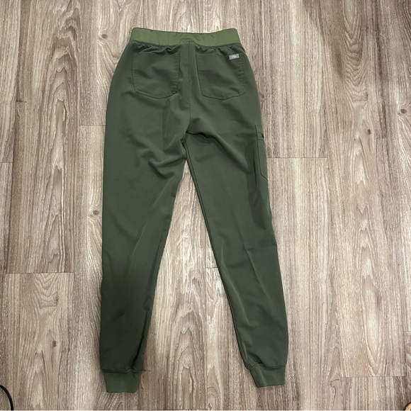 FIGS Moss Green Jogger Scrub Pants XS Tall - Picture 3 of 6